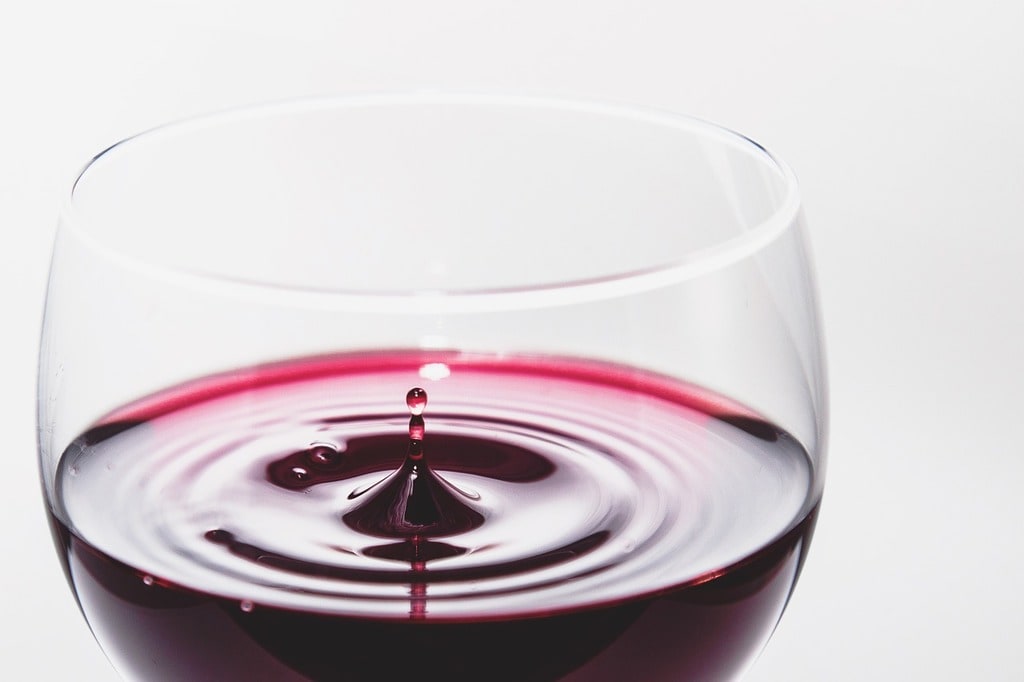 Accords mets et vins : les vins rouges incontournables